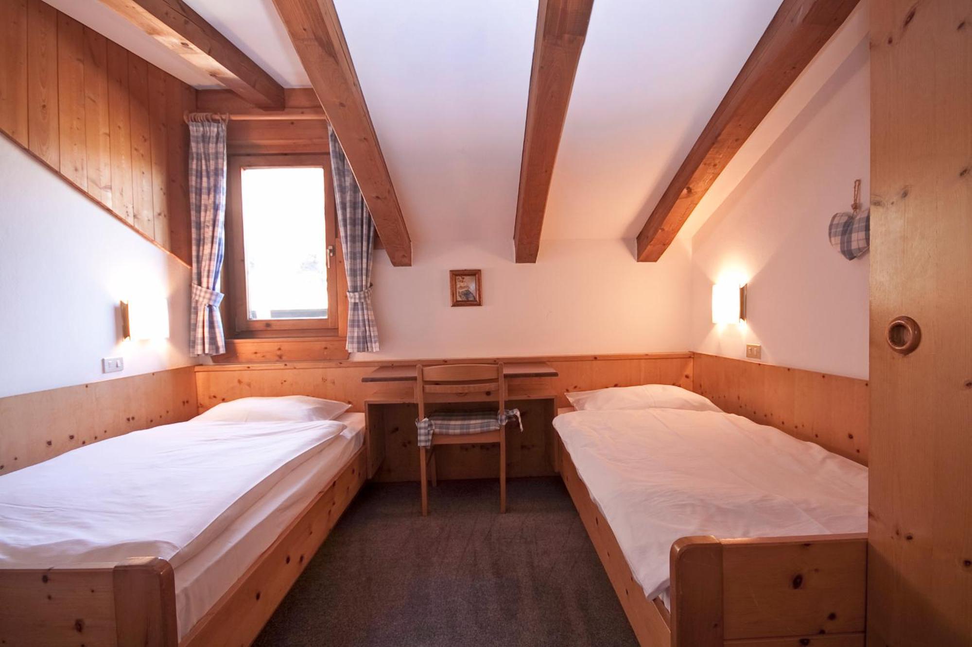 لاغوندو Ferienwohnungen St Hippolyt Mit Hallenbad المظهر الخارجي الصورة